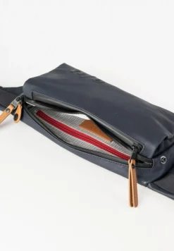 Aunts & Uncles Tsu Gürteltasche night blue