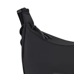 Johnny Urban Kaia Small Half Moon Bag Schwarz