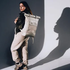 Johnny Urban Rolltop Rucksack Ashton Sand