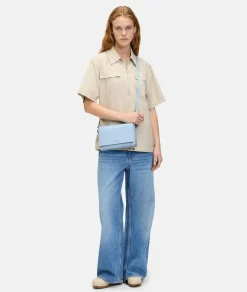 Liebeskind Berlin Crossbody Hilla M Hellblau Schafsleder