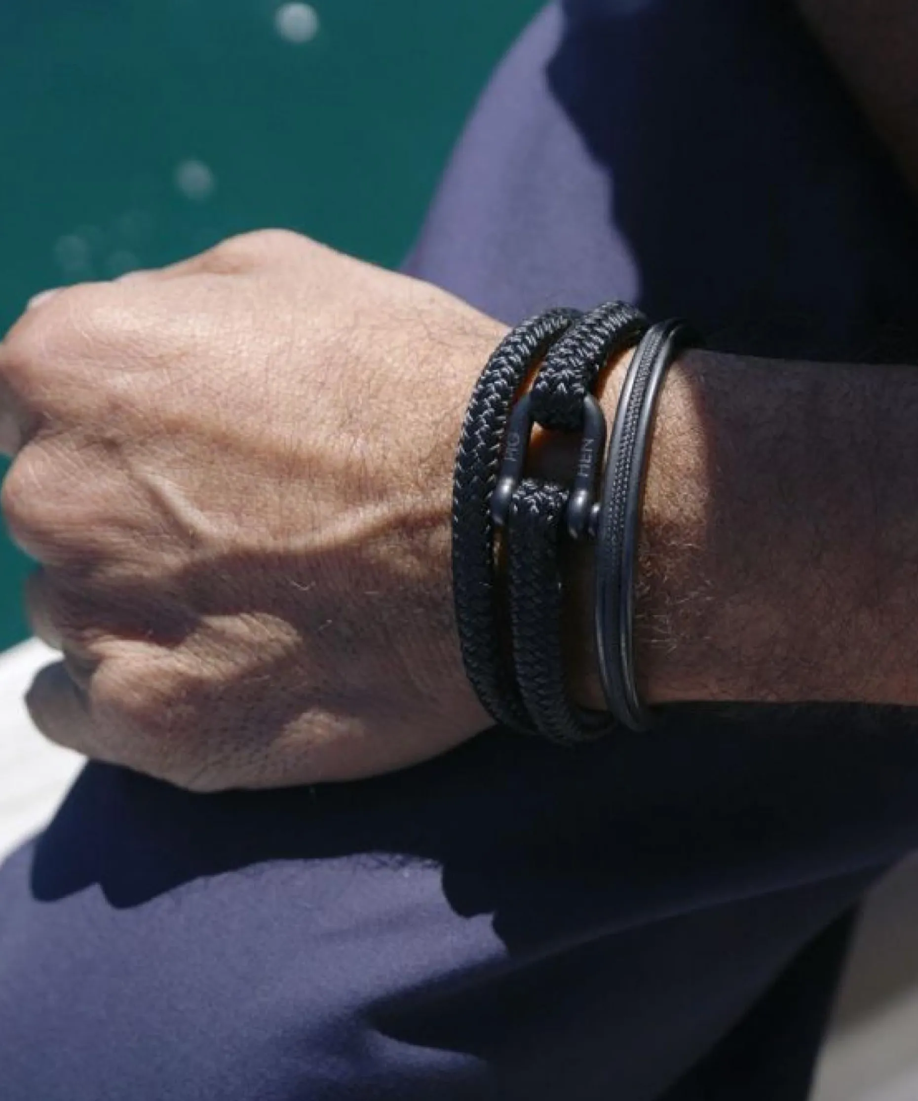 Pig & Hen Armband Salty Steve Schwarz