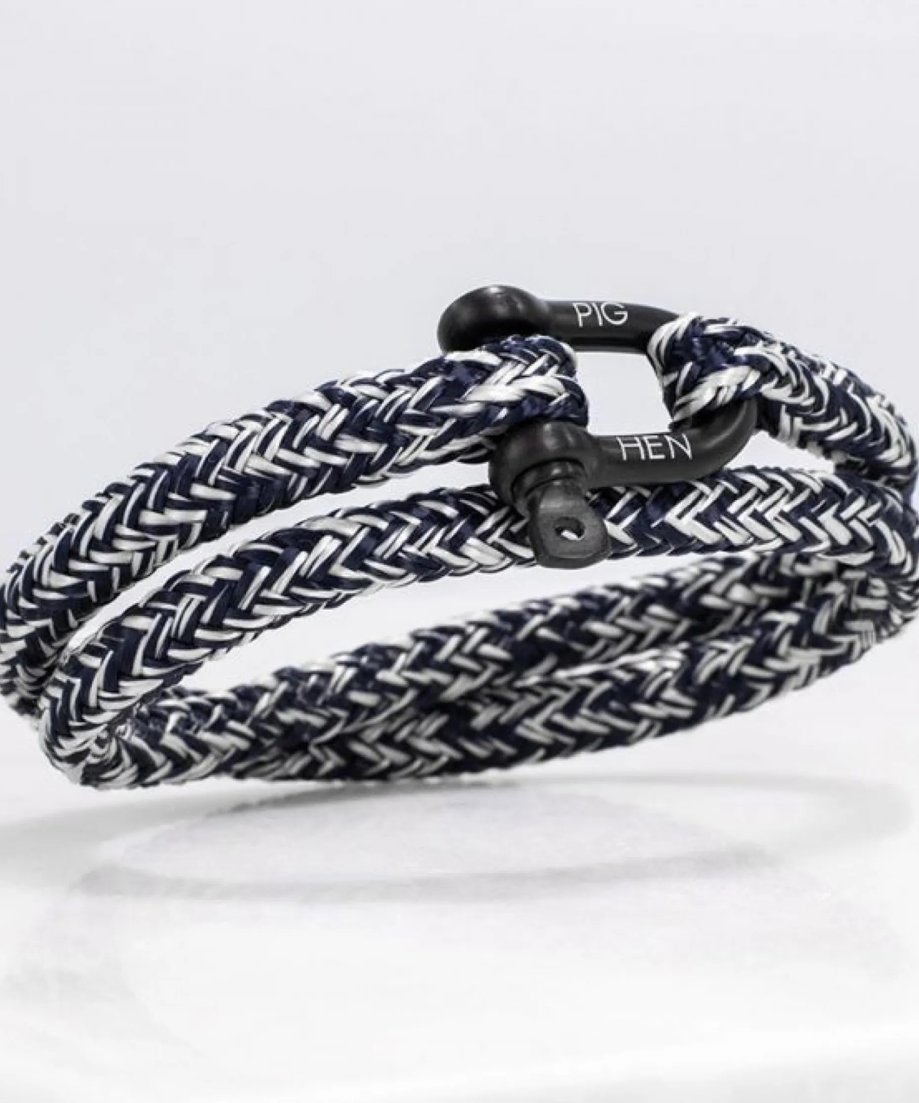 Pig & Hen Armband Salty Steve Navy/Offwhite